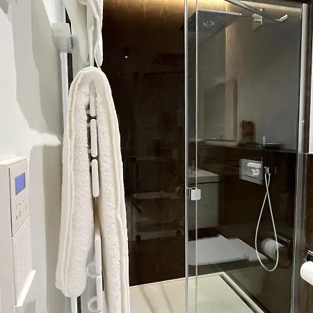 The Executive - Kirchberg Apartman Luxemburg