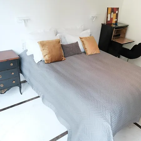 The Executive - Kirchberg Apartman